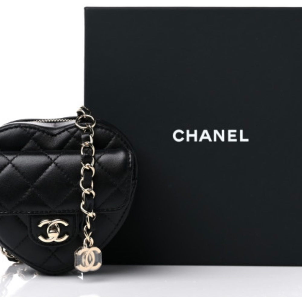New Chanel Heart Black Belt Bag with tags !!!